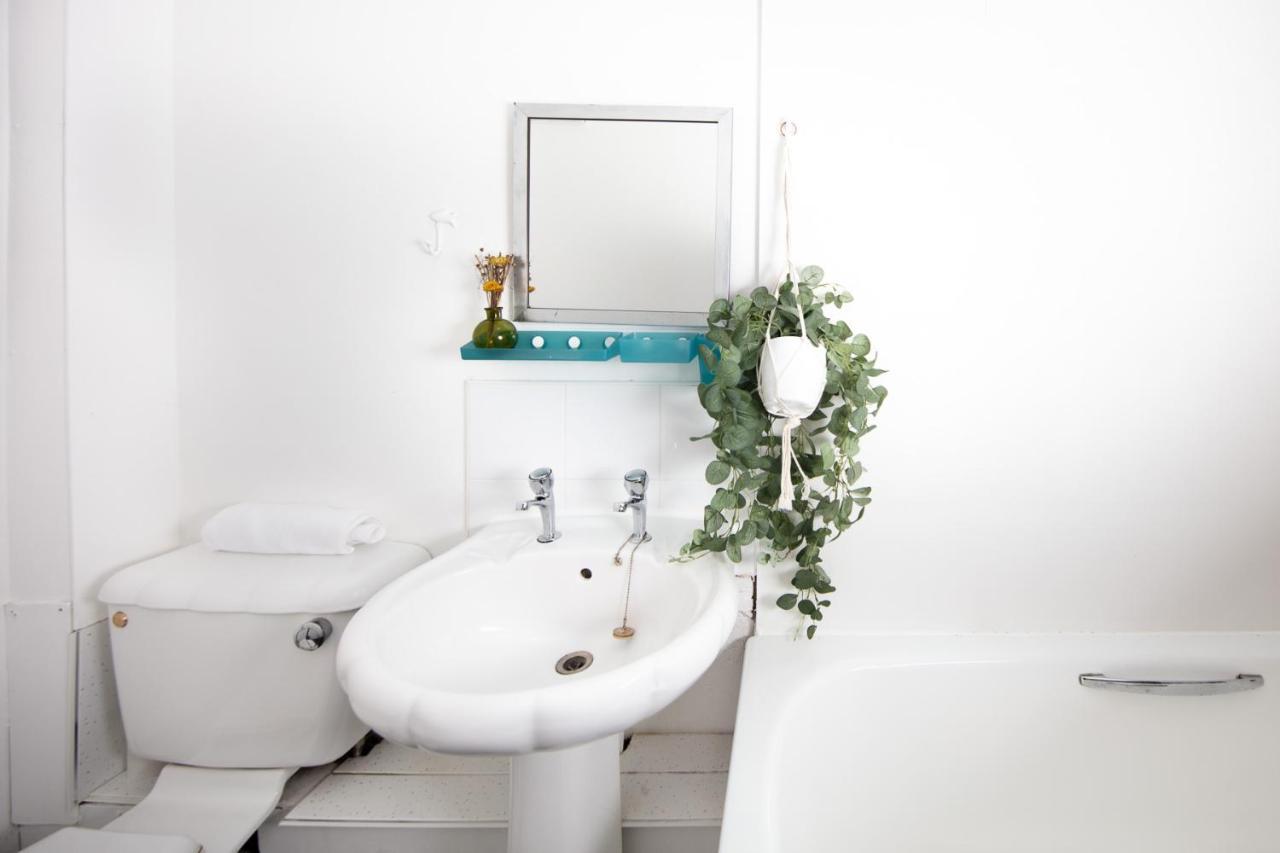 Fab Arthur Seat Views, Old Town Apartment Edinburgh Kültér fotó